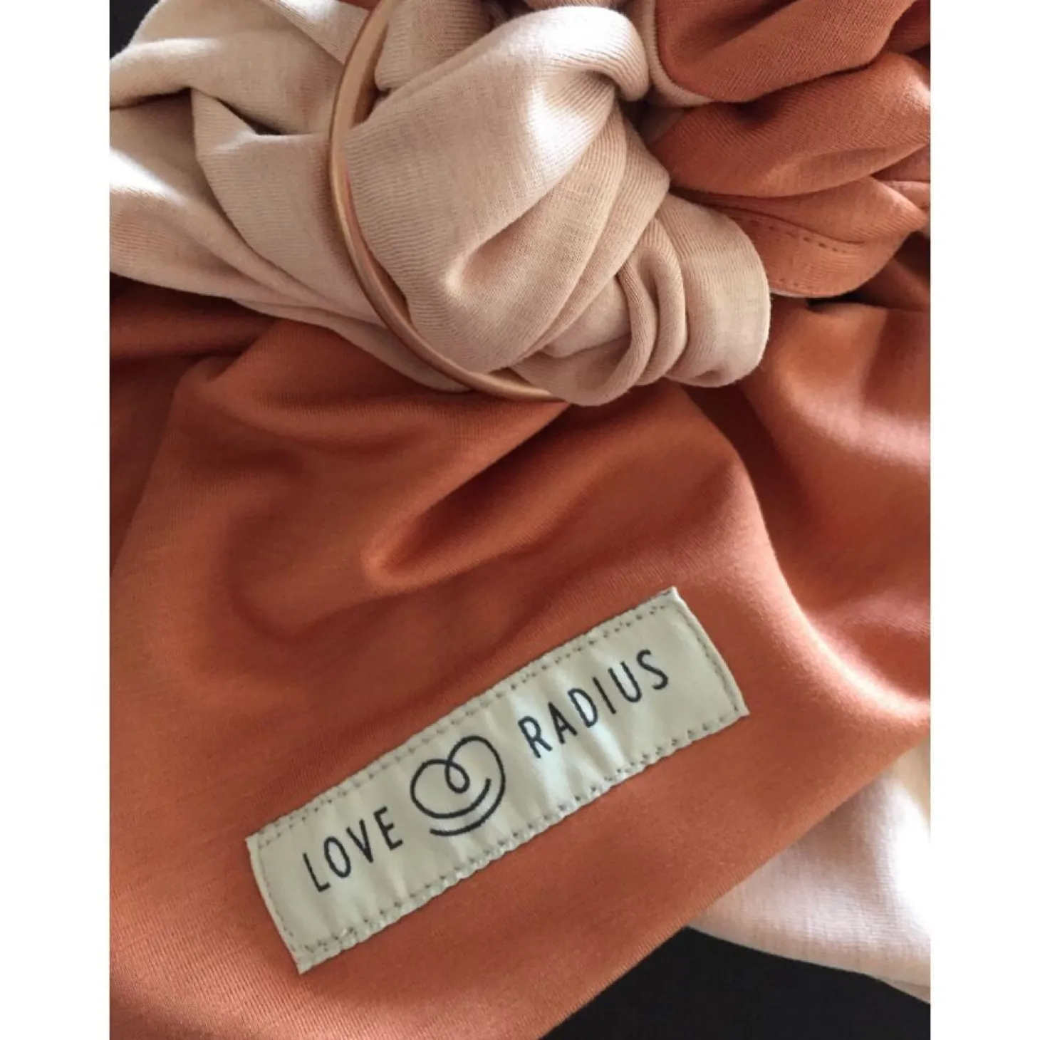Love Radius by JPMBB Petite Echarpe Sans Nœud Nude/Caramel