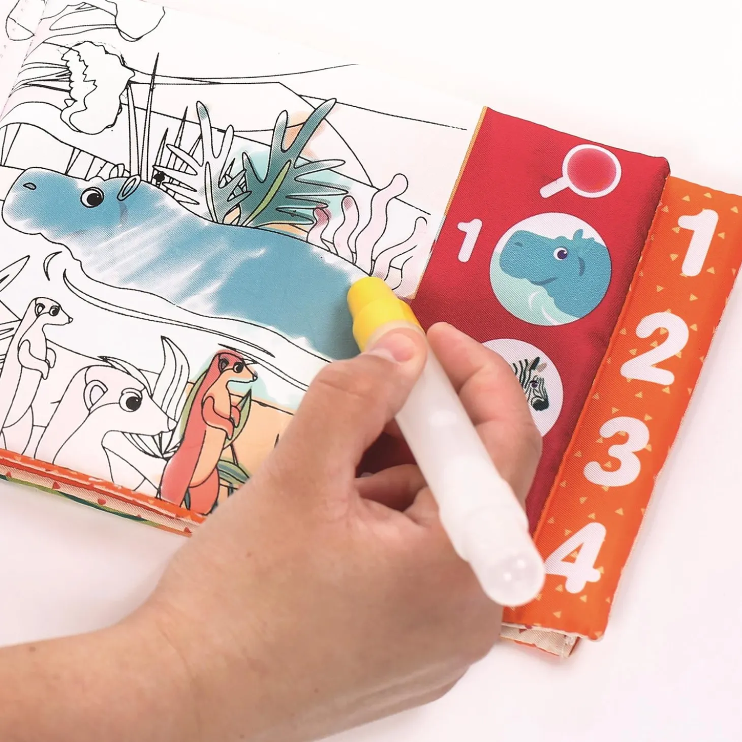 Ludi Livre magique educatif Multicolore