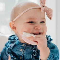 MAM BABY                    Anneau de dentition nettoyant    Panaché            3 mois+