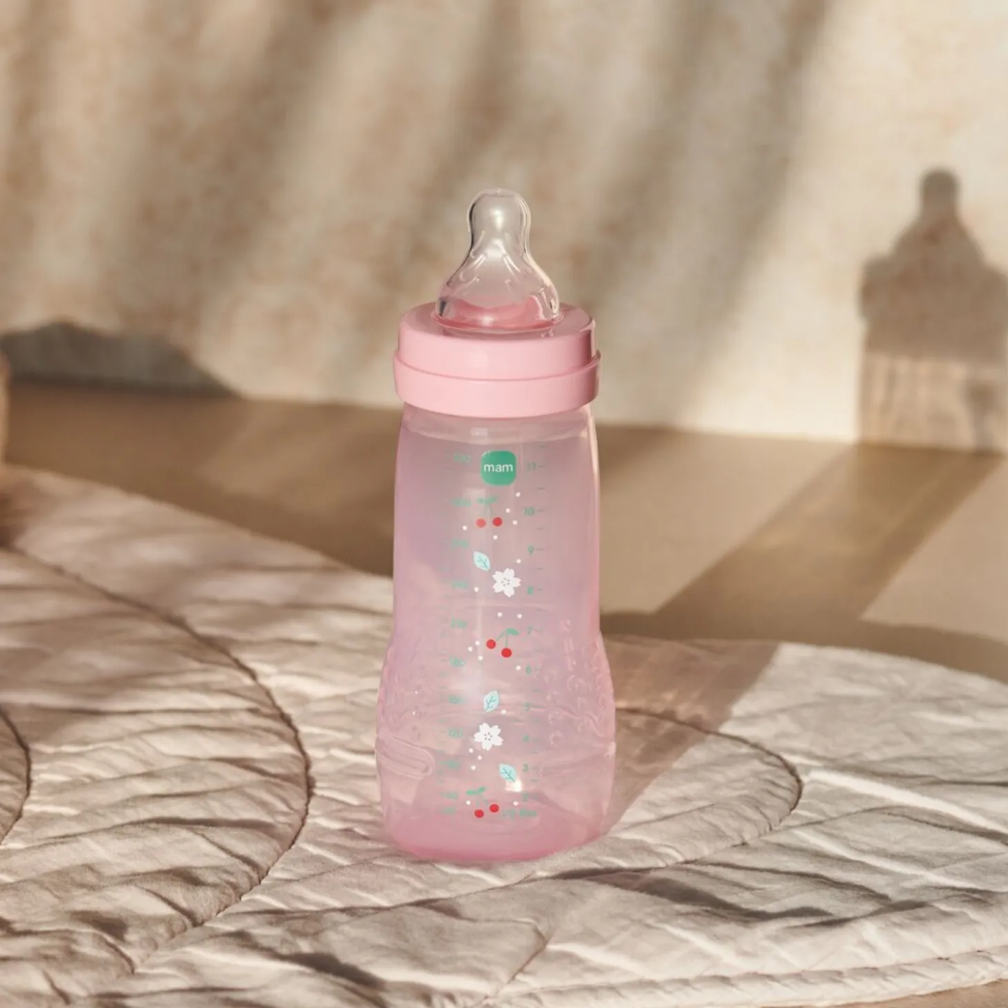 MAM BABY Biberon Easy Active Coloré Tétine Débit X Berry 330 ml