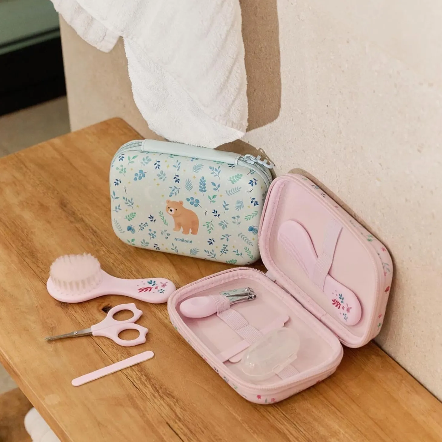Miniland Trousse de Toilette Ours