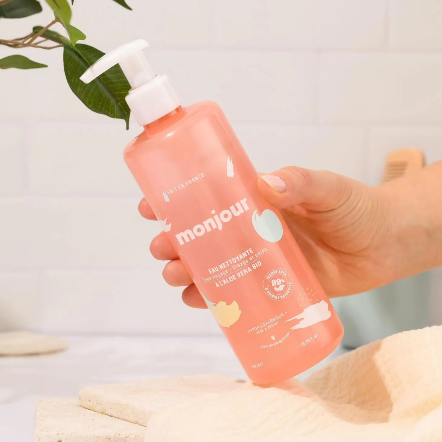 Monjour Eau nettoyante visage et corps Rose 400ml
