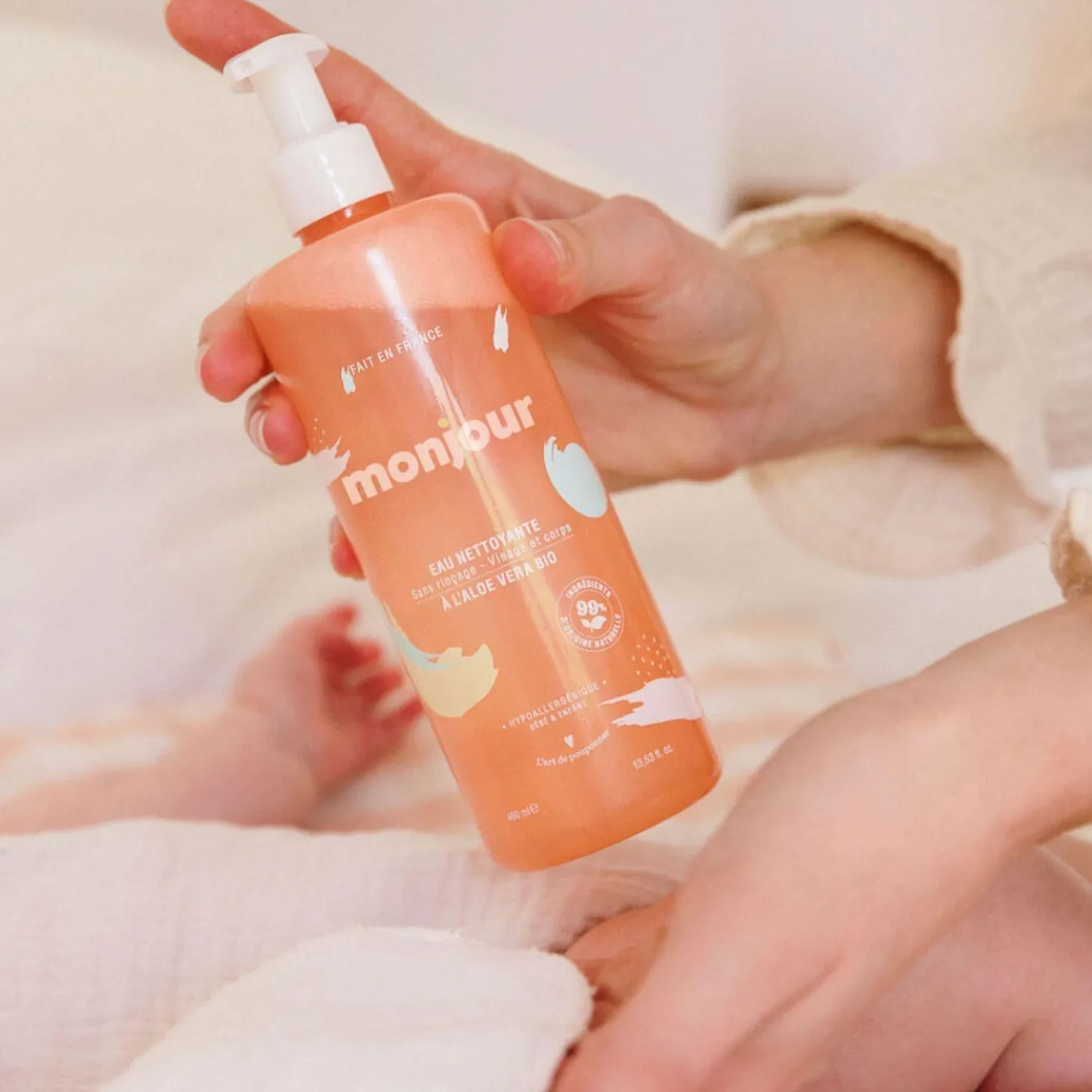 Monjour Eau nettoyante visage et corps Rose 400ml