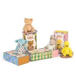 Moulin Roty                    Poupée Bébé Rita La cane Les Minouchkas    Vert
