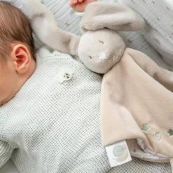 Nattou                    Doudou Velours Loulou    Lapin Sable