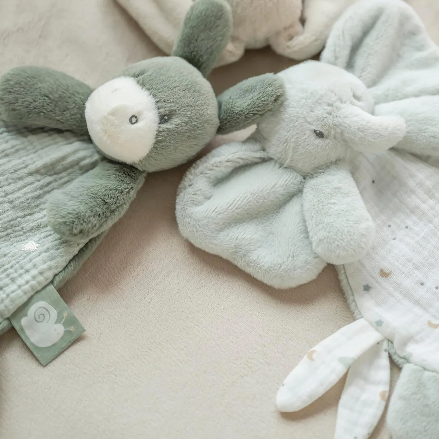 Nattou Mini Doudou Loulou Éléphant Vert tilleul