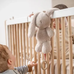 Nattou                    Peluche Musical Loulou    Lapin Sable