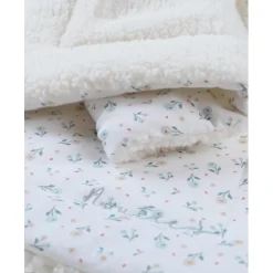 Noukie's                    Couverture ouatinée jersey sherpa romance M&M24    Blanc            75x100 cm