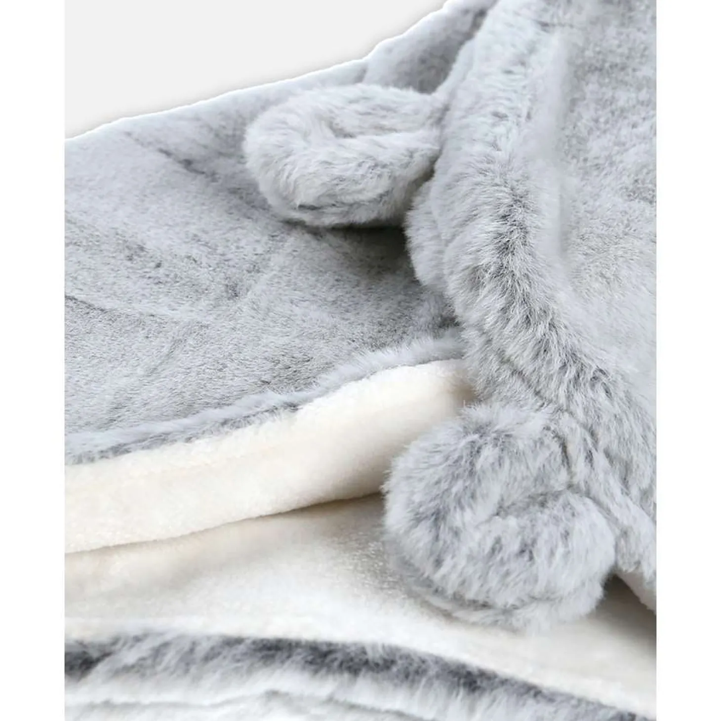 Noukie's Couverture promenade long poil Mix and Match Gris Clair