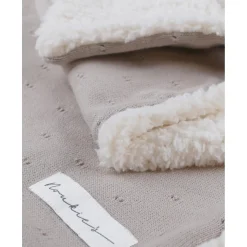 Noukie's Couverture tricot avec sherpa M&M24 Beige 75x100 cm
