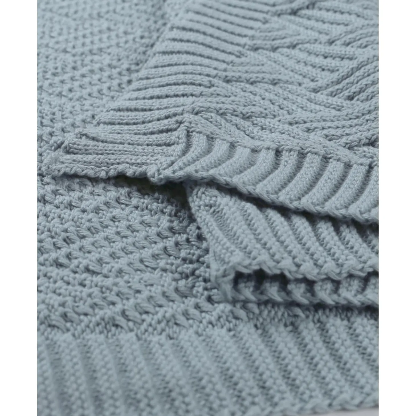 Noukie's Couverture tricot M&M24 Ice Blue 75x100 cm