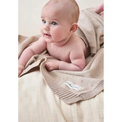 Noukie's Couverture tricot M&M24 Tender Beige 75x100 cm