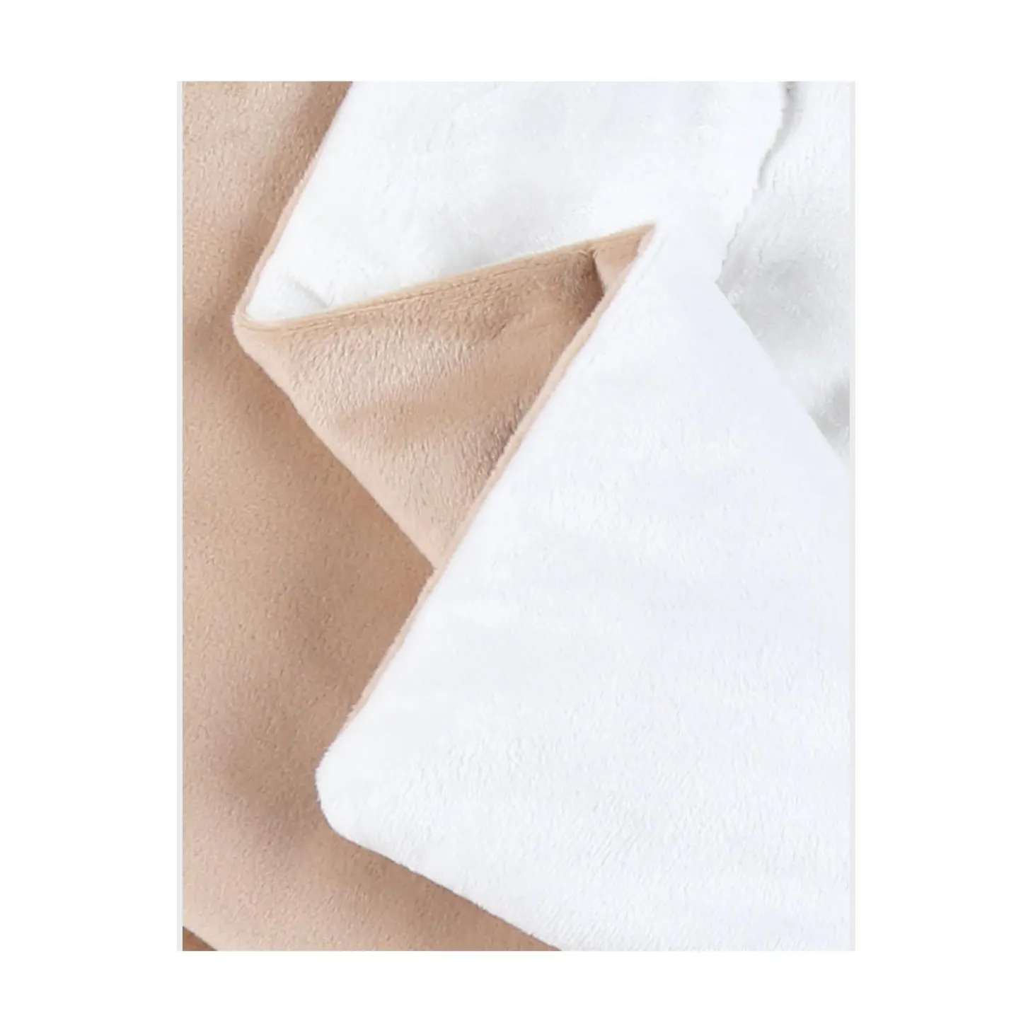 Noukie's Couverture Veloudoux Fluffy Lily Orso F&O Ecru 75x100 cm