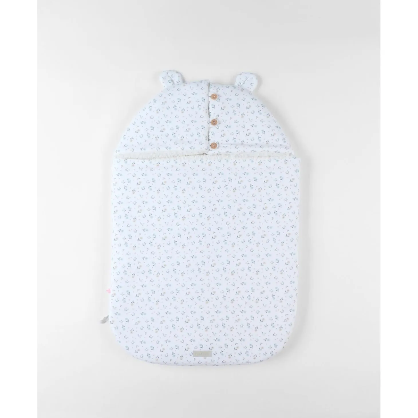 Noukie's Nid d'ange M&M24 Blanc