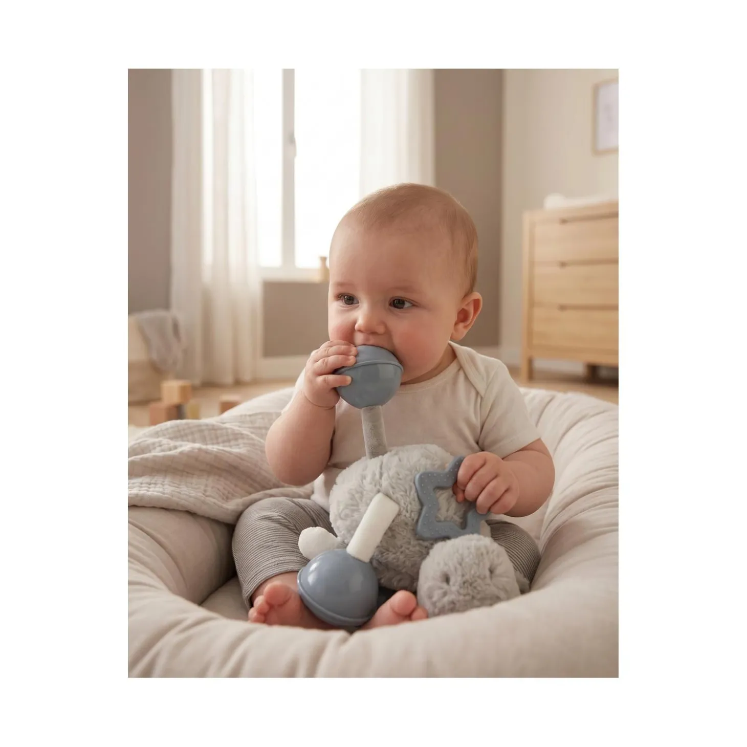 Noukie's Peluche d’activité nomade Lino R&L Beige