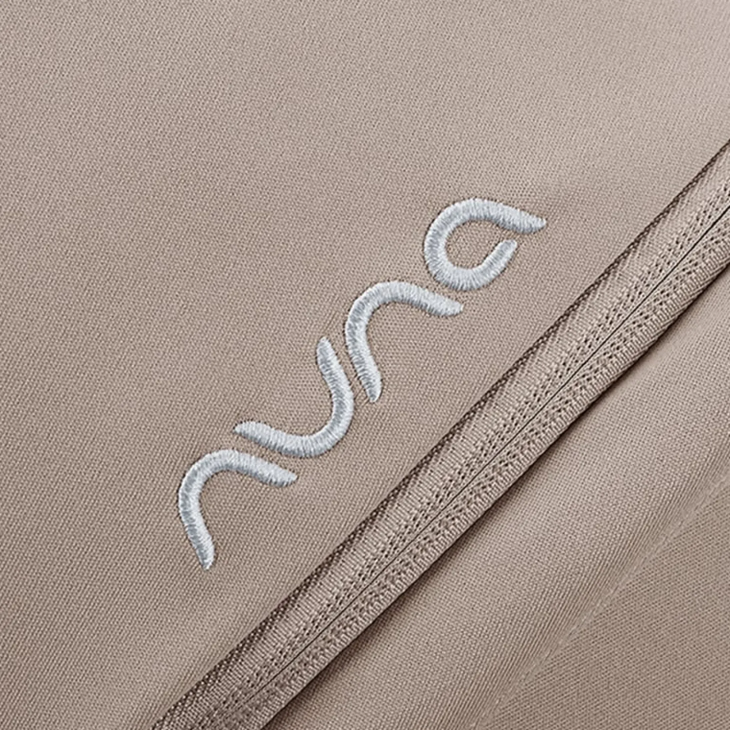 Nuna Coque Pipa Next Caviar