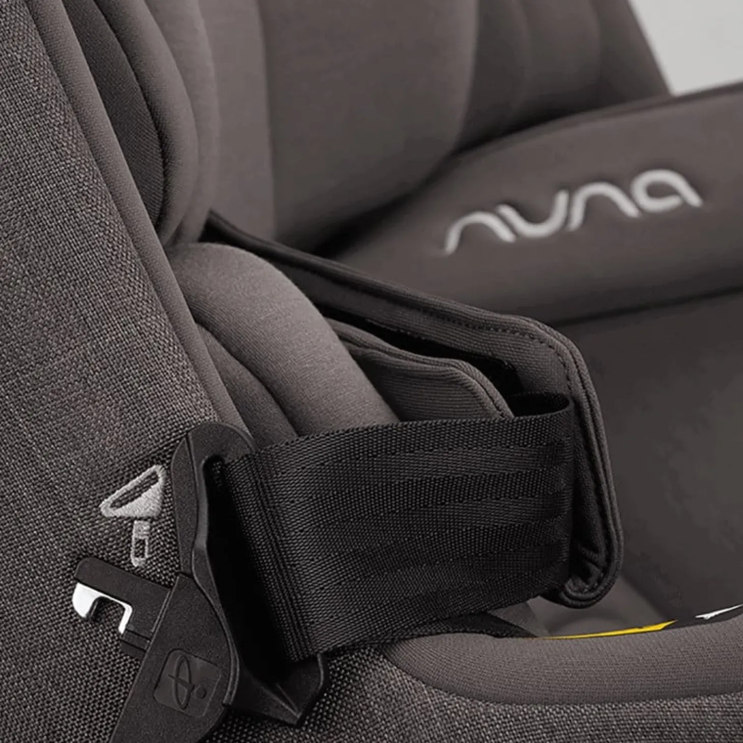 Nuna Siège-Auto Pruu Thunder