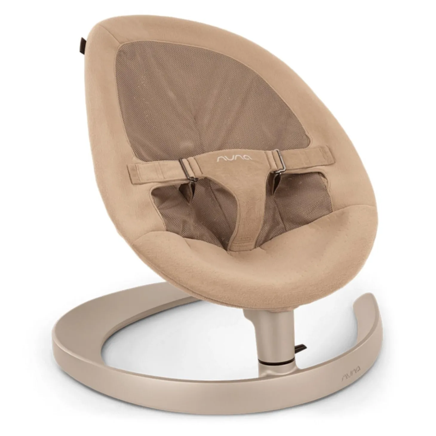 Nuna Transat Leaf grow avec son arche de jeux Teddy