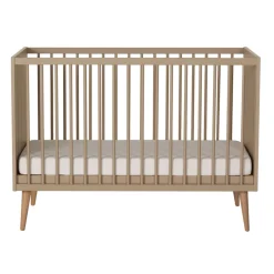 Quax                    Armoire Cocoon    latte