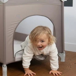Renolux                    Parc pliant Prism Sophie la Girafe    So Chic