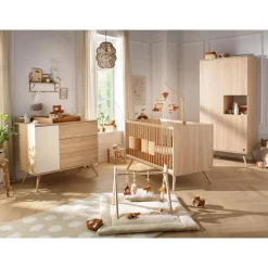 Sauthon                    Armoire 3 portes Seventies    Chêne Doré