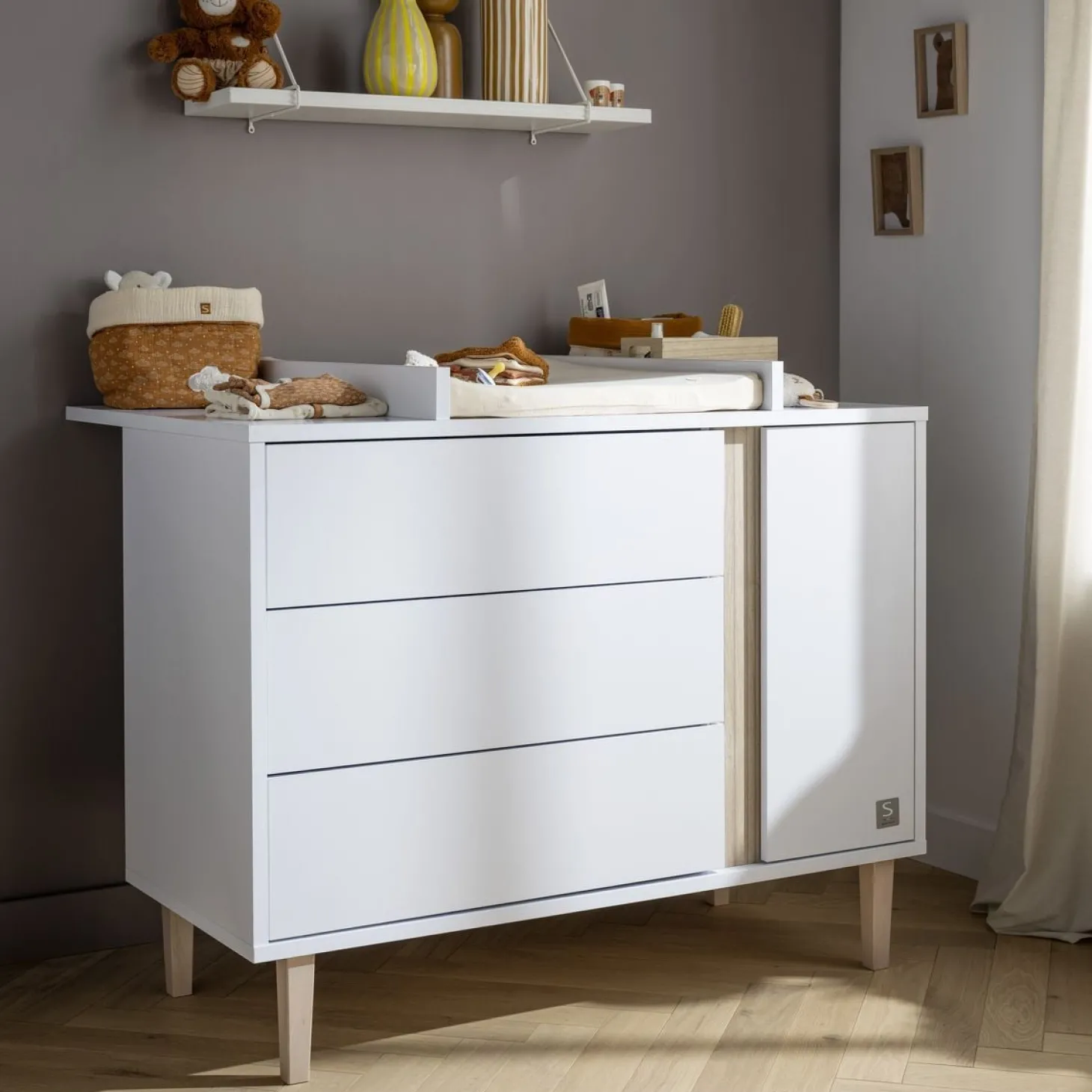 Sauthon Commode 3 tiroirs 1 porte Paloma Blanc Neige/Chêne Strié Sépia/Hêtre Vernis