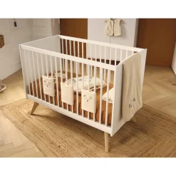 Sauthon                    Lit Bebe Nacrea    Blanc / Hêtre vernis naturel            60x120 cm