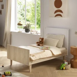 Sauthon                    Lit Little big bed Paloma    Blanc Neige/Chêne Strié Sépia/Hêtre Vernis            70x140 cm