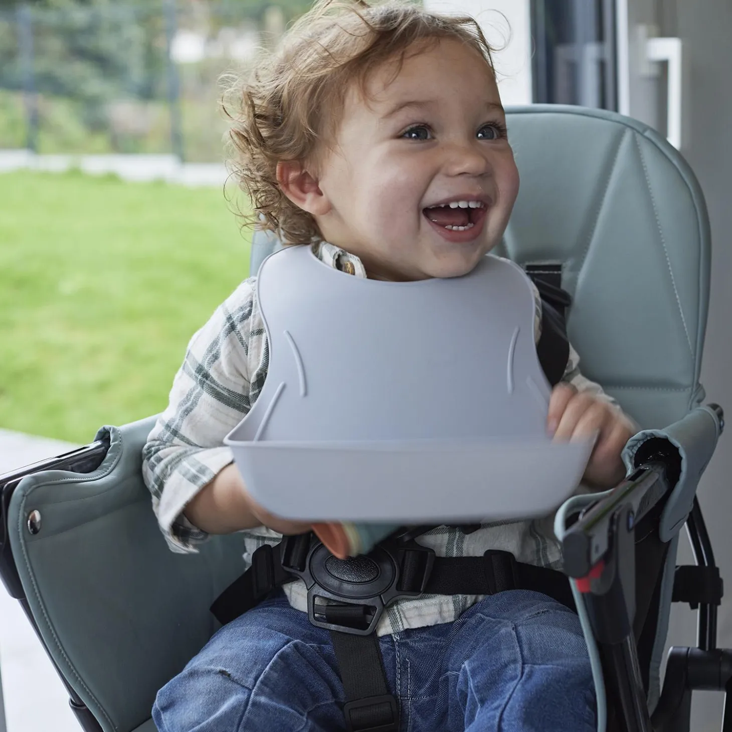Thermobaby Chaise haute pliable handy Noir Et Vert Sauge