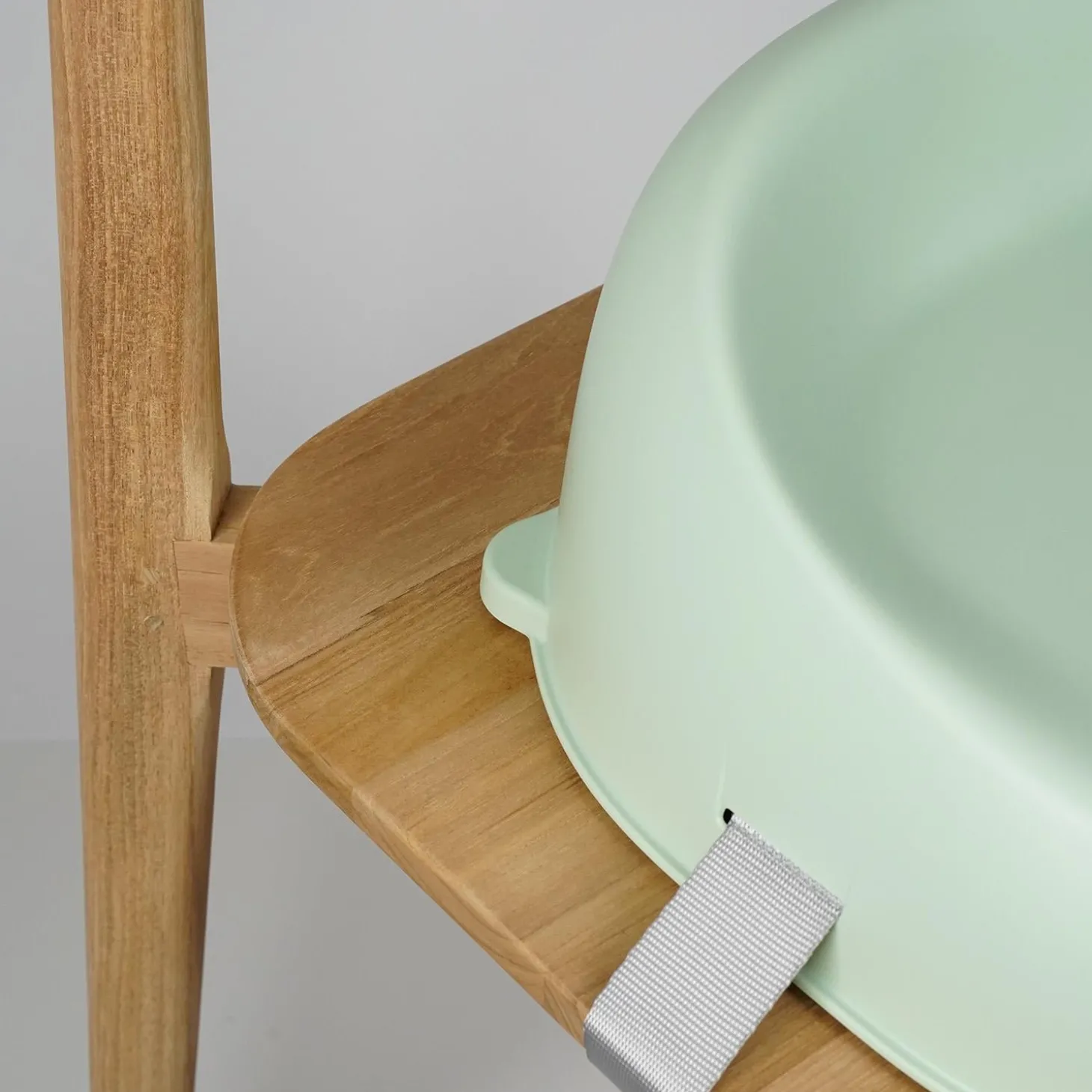 Thermobaby Réhausseur de chaise Easy Vert celadon