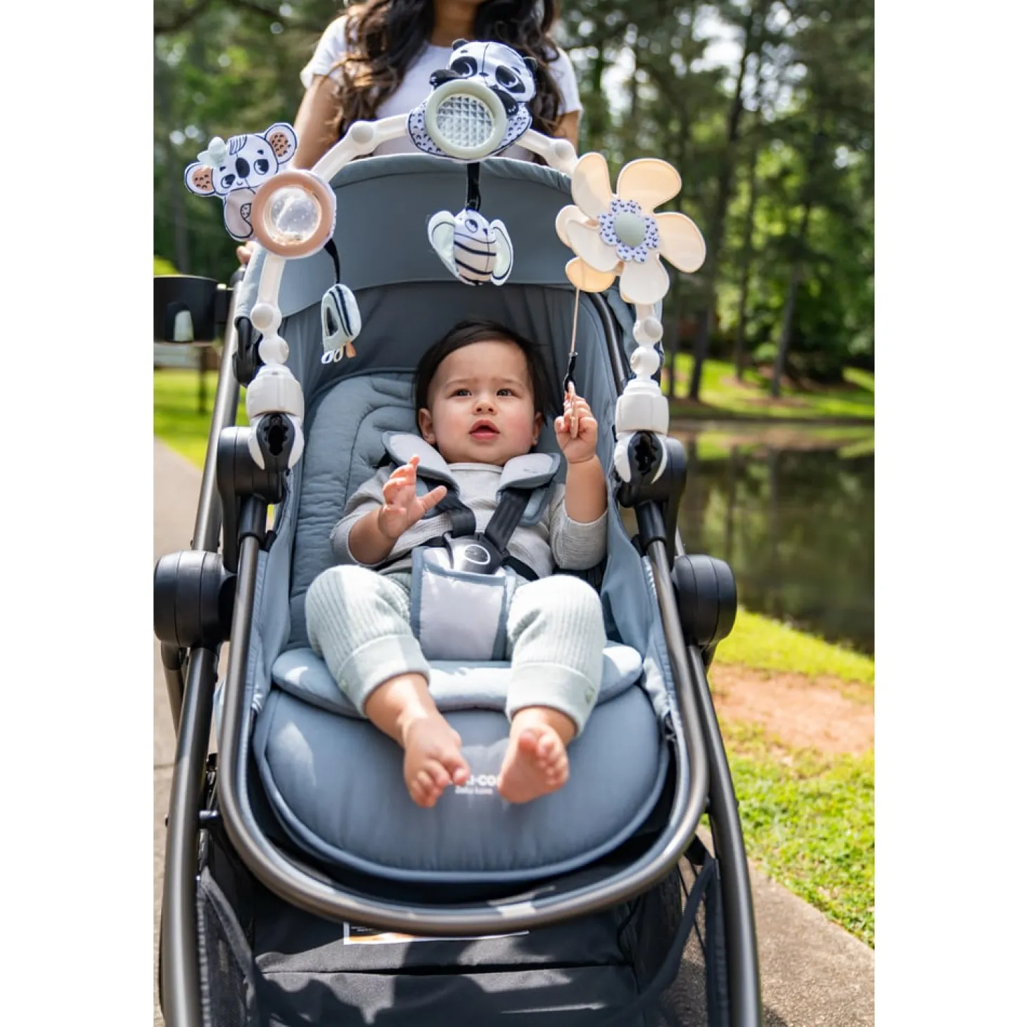 Tiny Love Arche Sunny Stroll Black & White