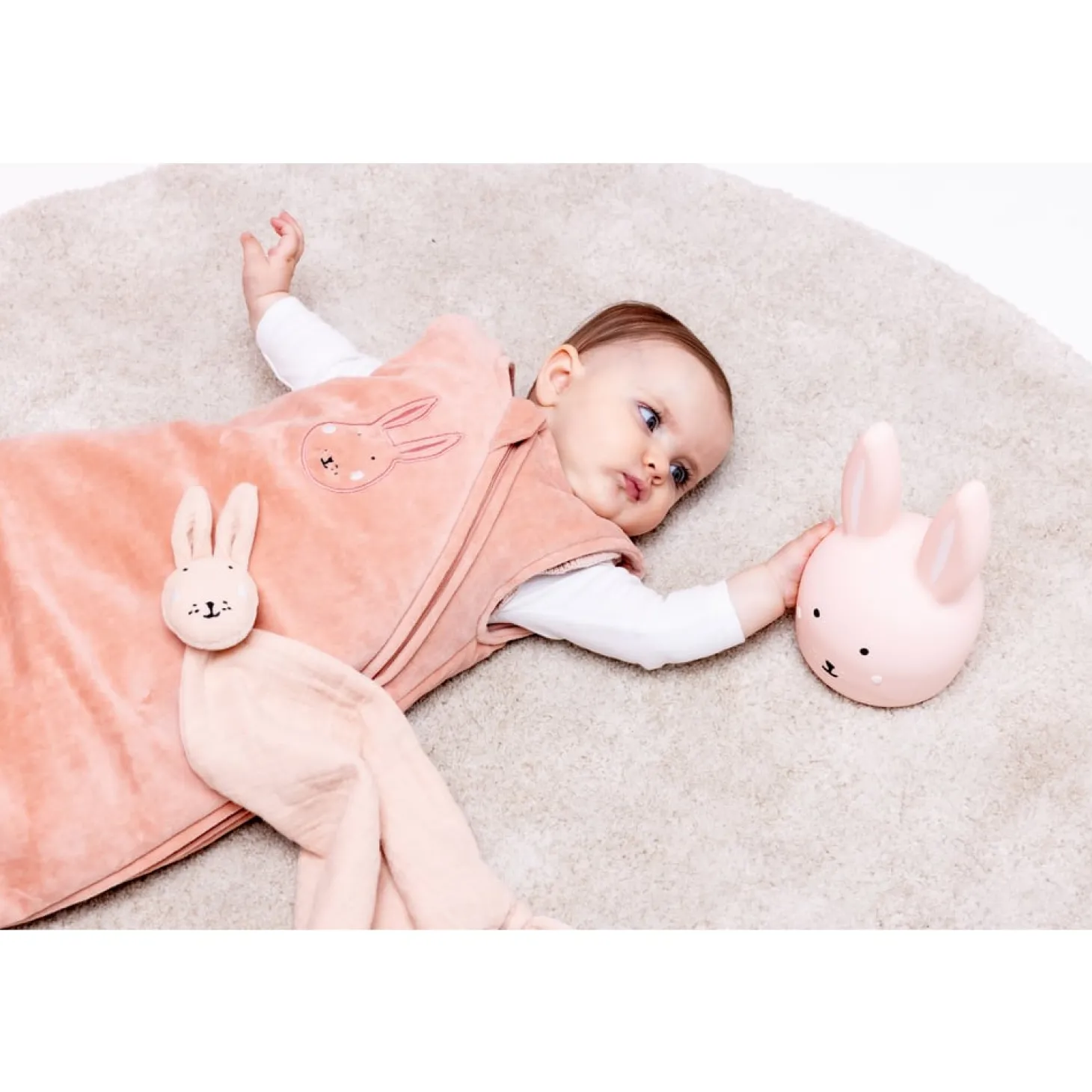 Trixie Gigoteuse mi-saison Mrs.Rabbit 90 cm