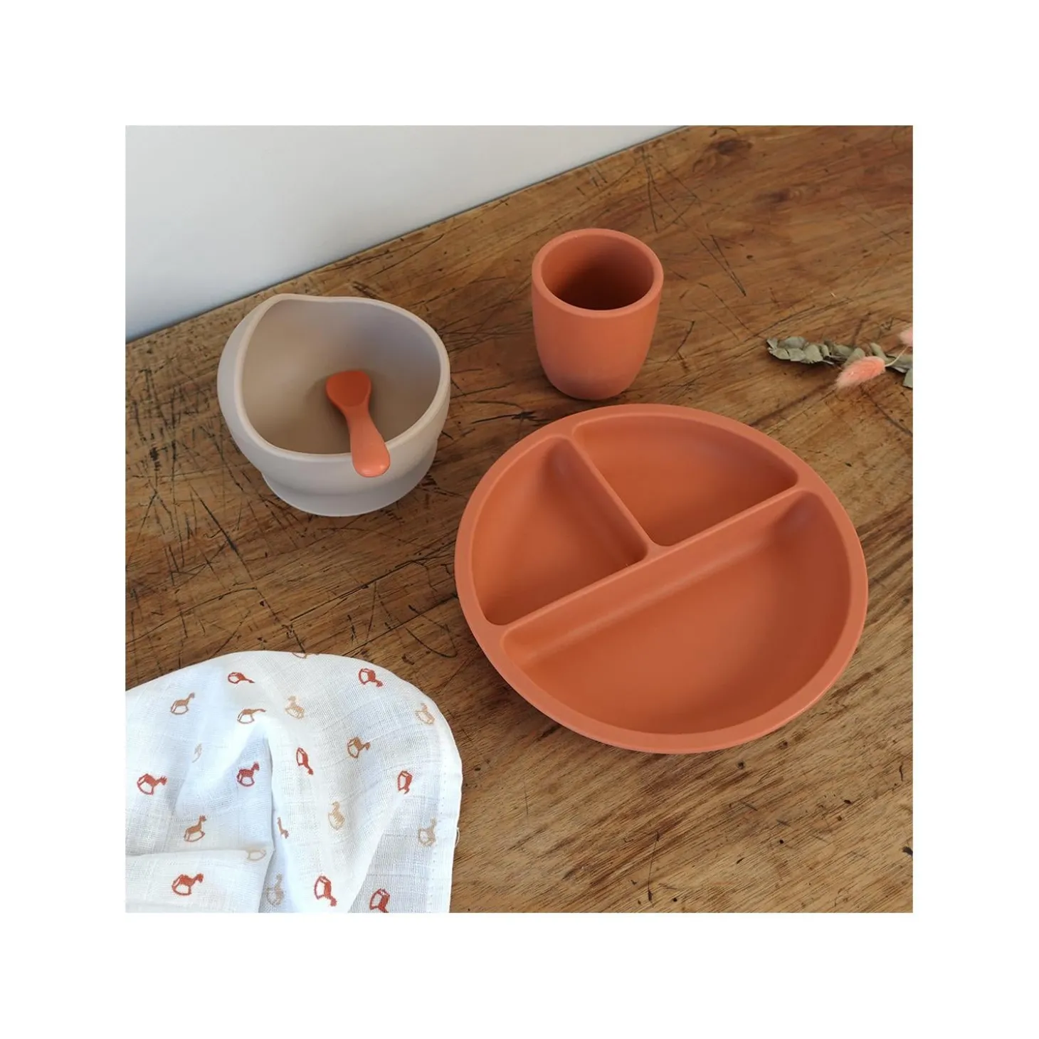 Trois Kilos Sept Coffret Repas 4Pcs Silicone Terre De Sienne / Sable