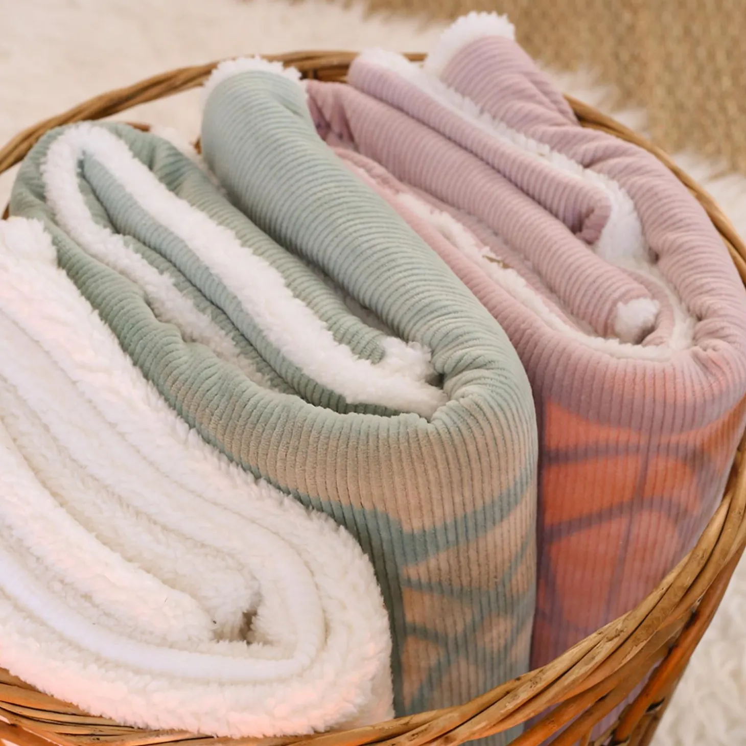 Trois Kilos Sept Couverture sherpa Wooly Vert Sauge