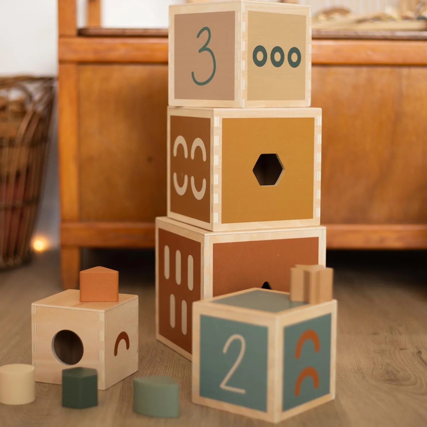 Trois Kilos Sept Cubes Empilables Multicolore