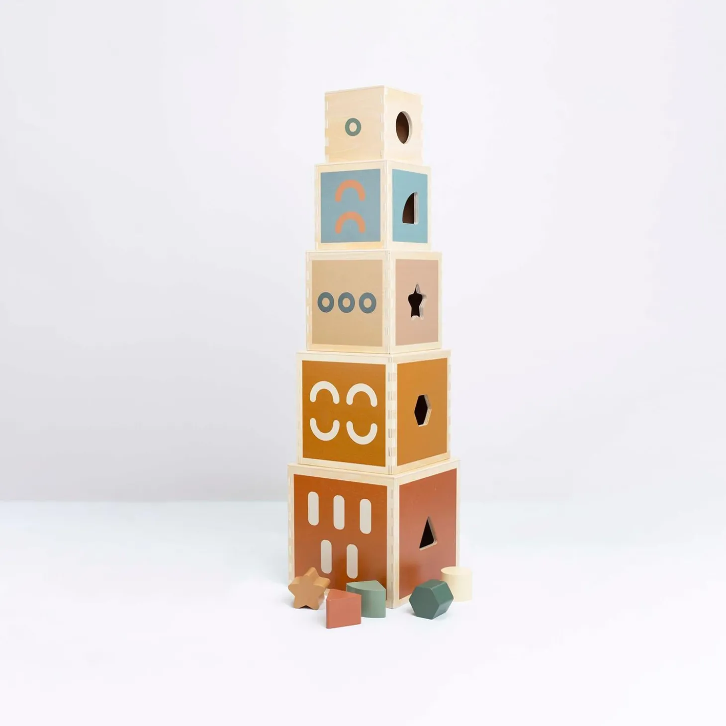 Trois Kilos Sept Cubes Empilables Multicolore