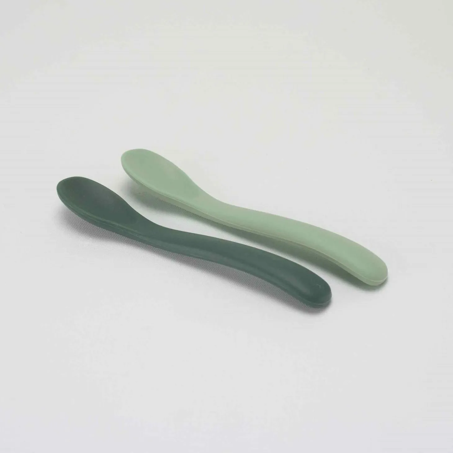 Trois Kilos Sept Lot de 2 Cuillières Silicone Sauge / Sapin