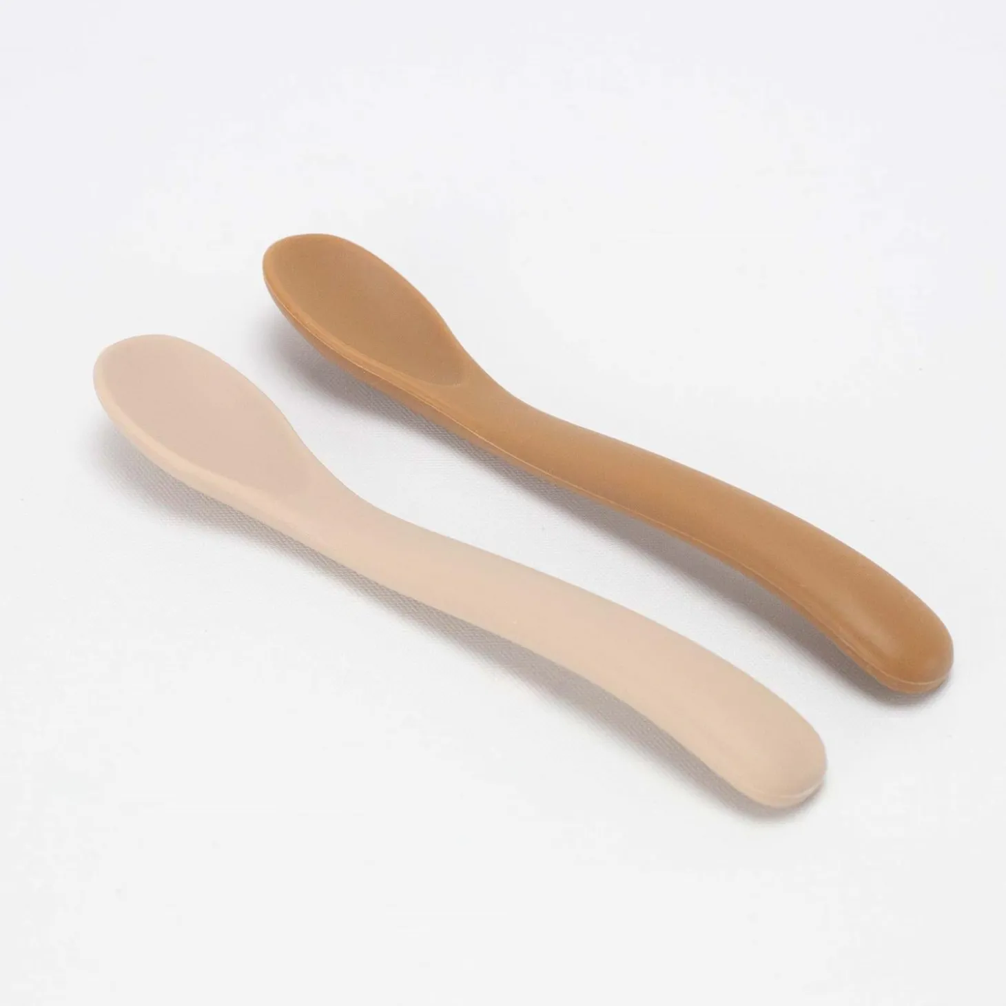 Trois Kilos Sept Lot de 2 Cuillières Silicone Sable / Caramel