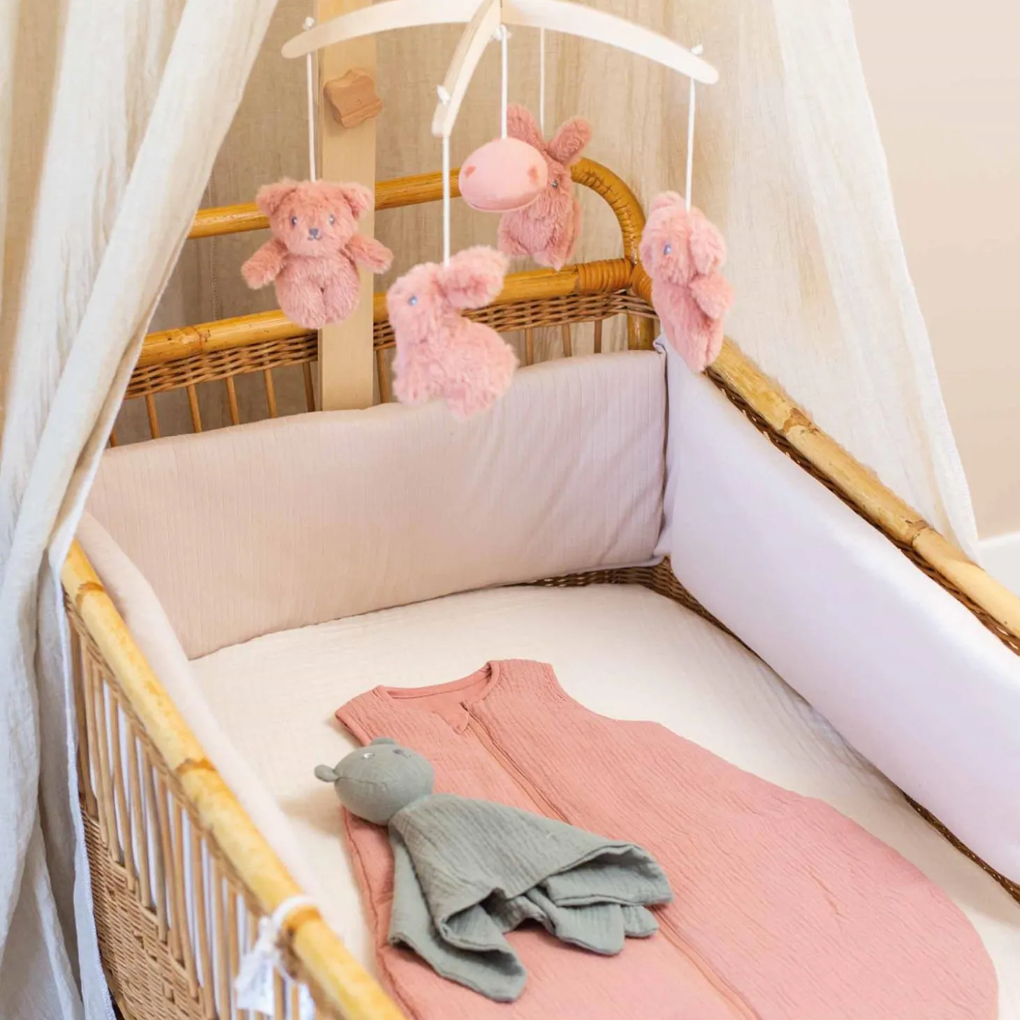 Trois Kilos Sept Mobile Musical Hop Terre De Sienne