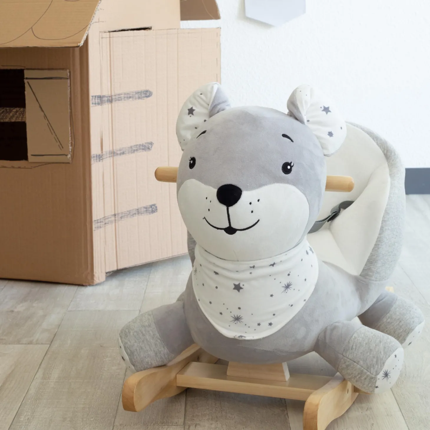 Trois Kilos Sept Peluche à Bascule Mimi Martin Et Ses Copains Blanc Et Gris