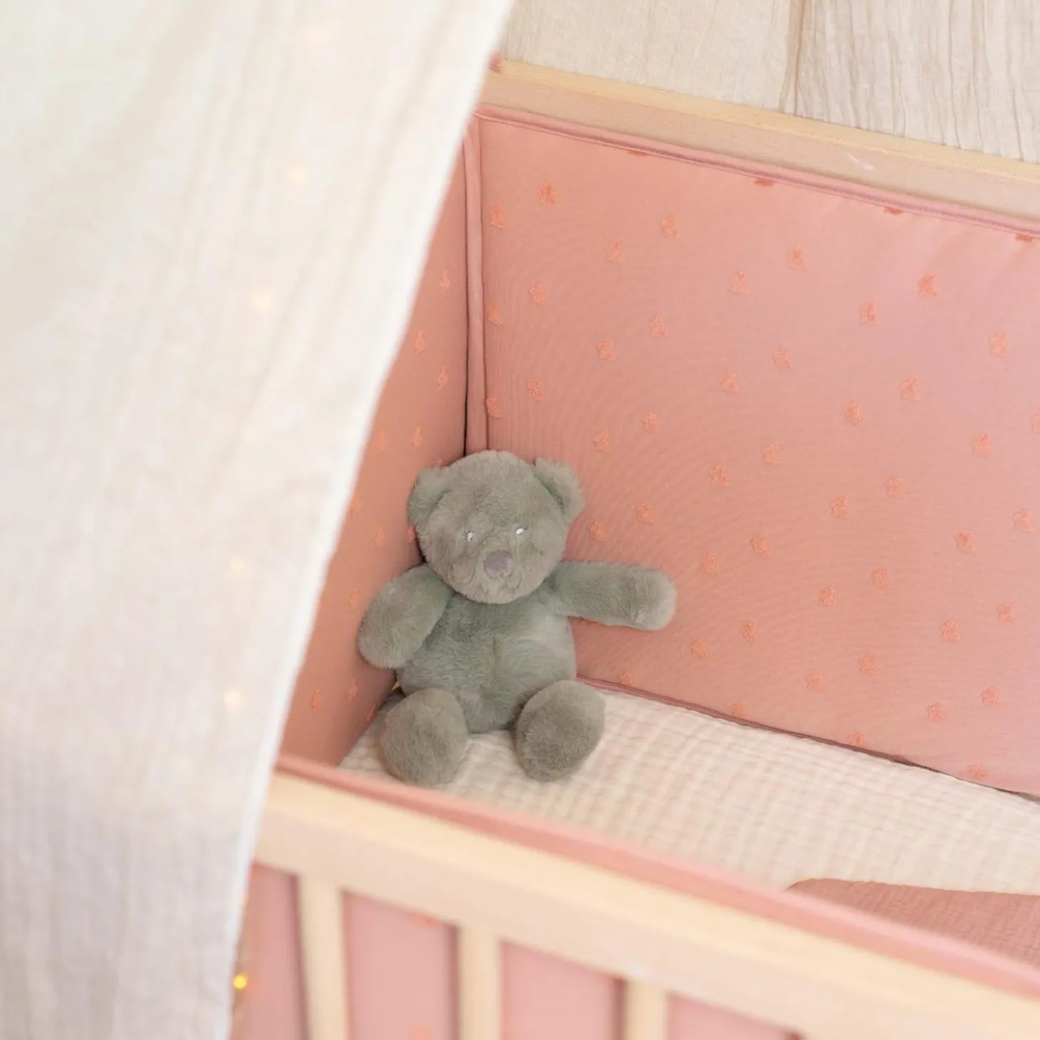 Trois Kilos Sept Peluche Musicale Ours Honey Argile