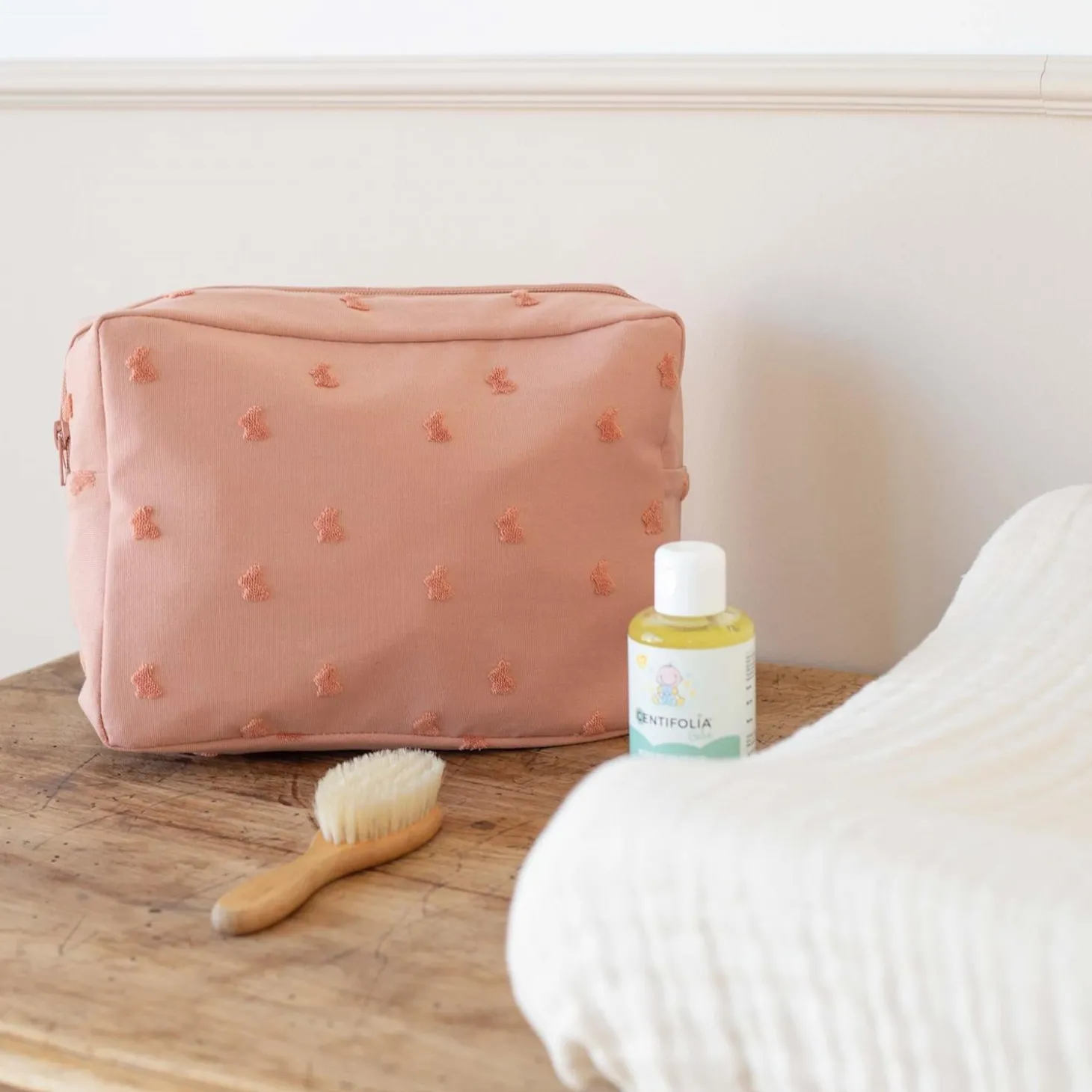 Trois Kilos Sept Trousse de Toilette Hop Terre de sienne