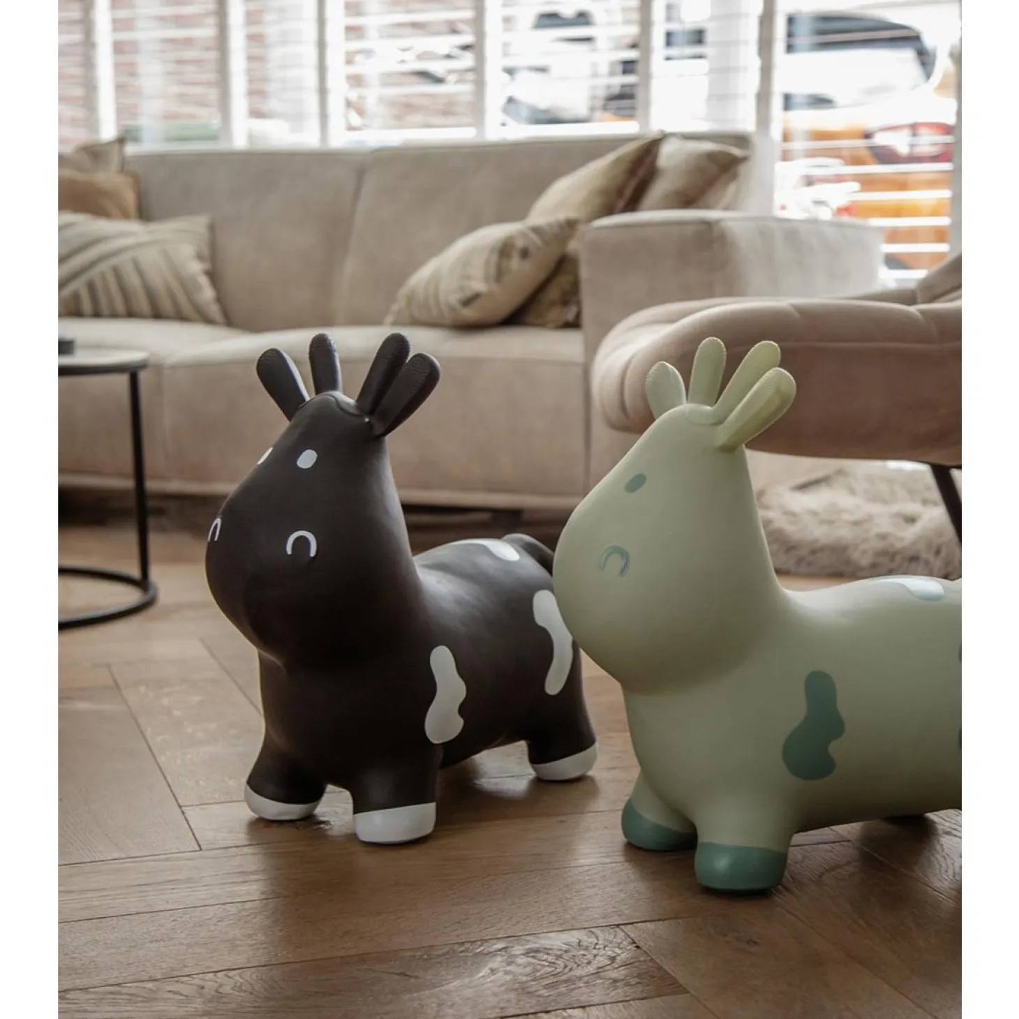 Tryco Animal Sauteur Vache Skippy noir