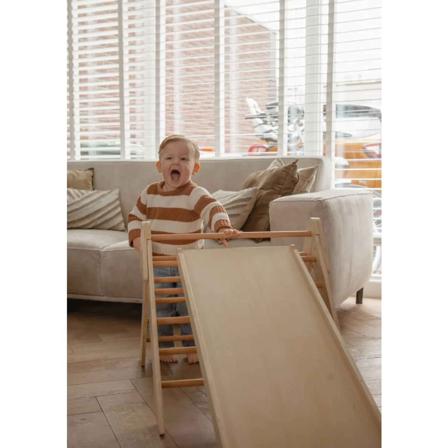 Tryco Triangle d'escalade en bois avec rampe Bois